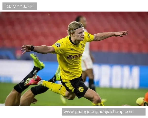 哈兰德：从新星到巨星的成长之路与未来展望